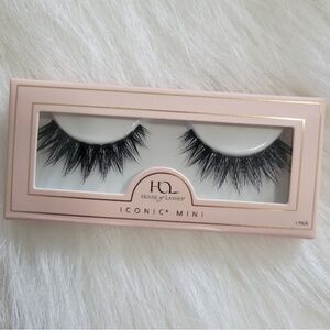 House of Lashes Iconic Mini Black Eyelashes